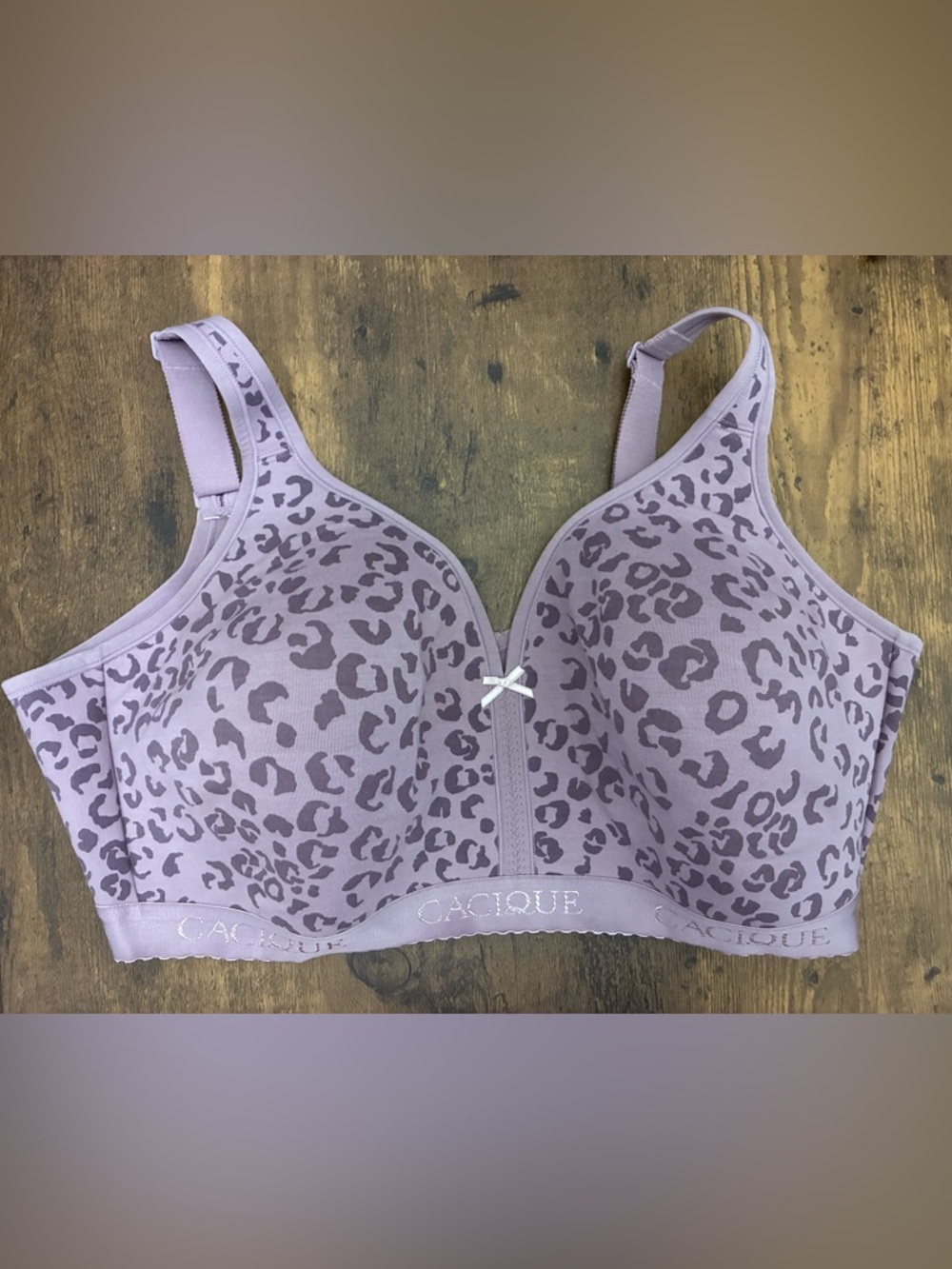 Cacique Lightly Lined Bra Size 44DDD